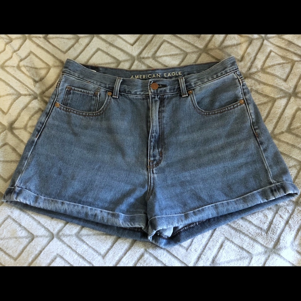American Eagle Mom Jean Shorts
